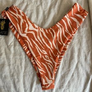 SKATIE Mandi Bikini Bottom - Capri